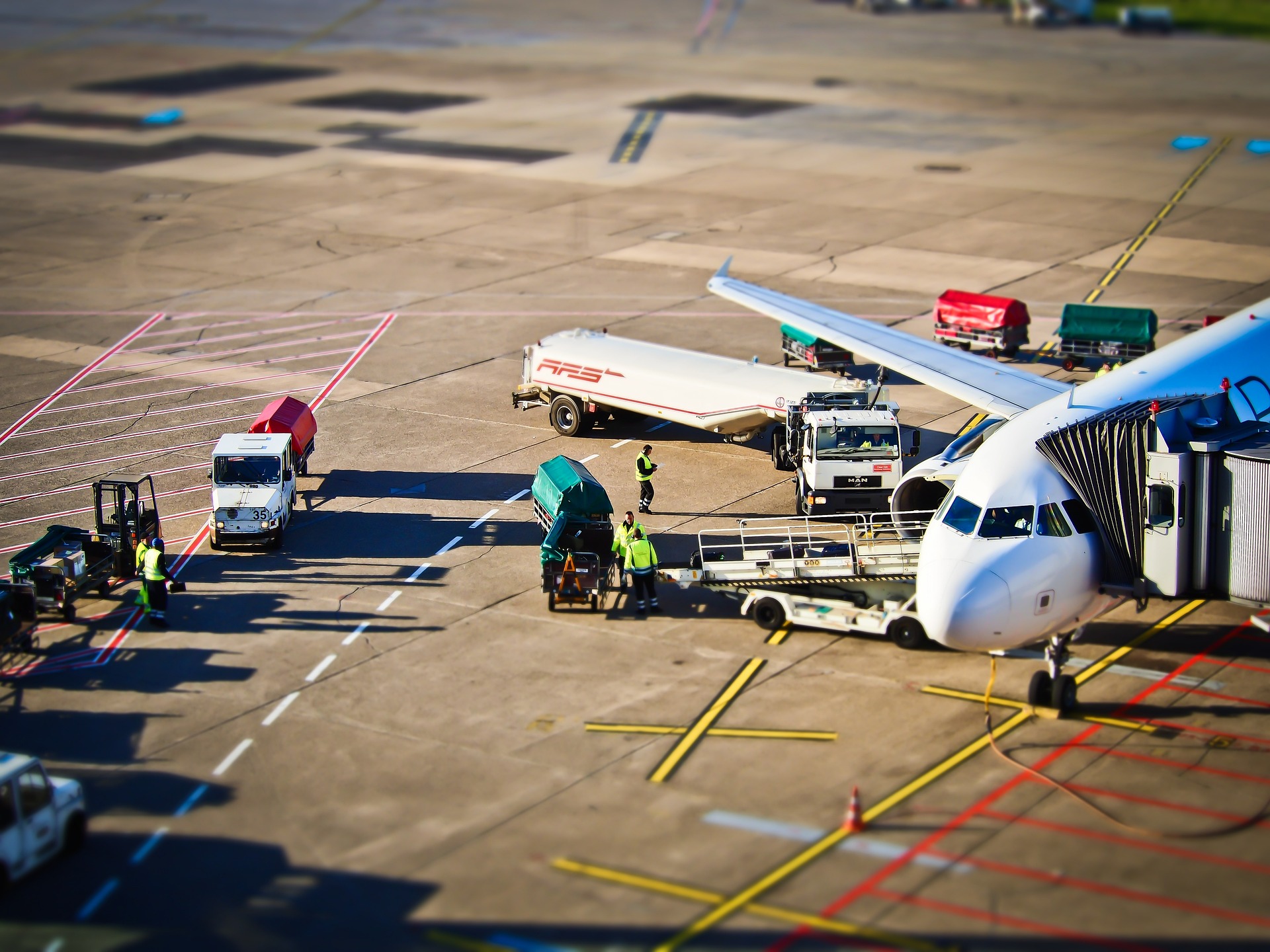 652234 airport 1152251 1920